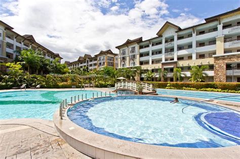 Top Family Hotels & deals in Pasig .